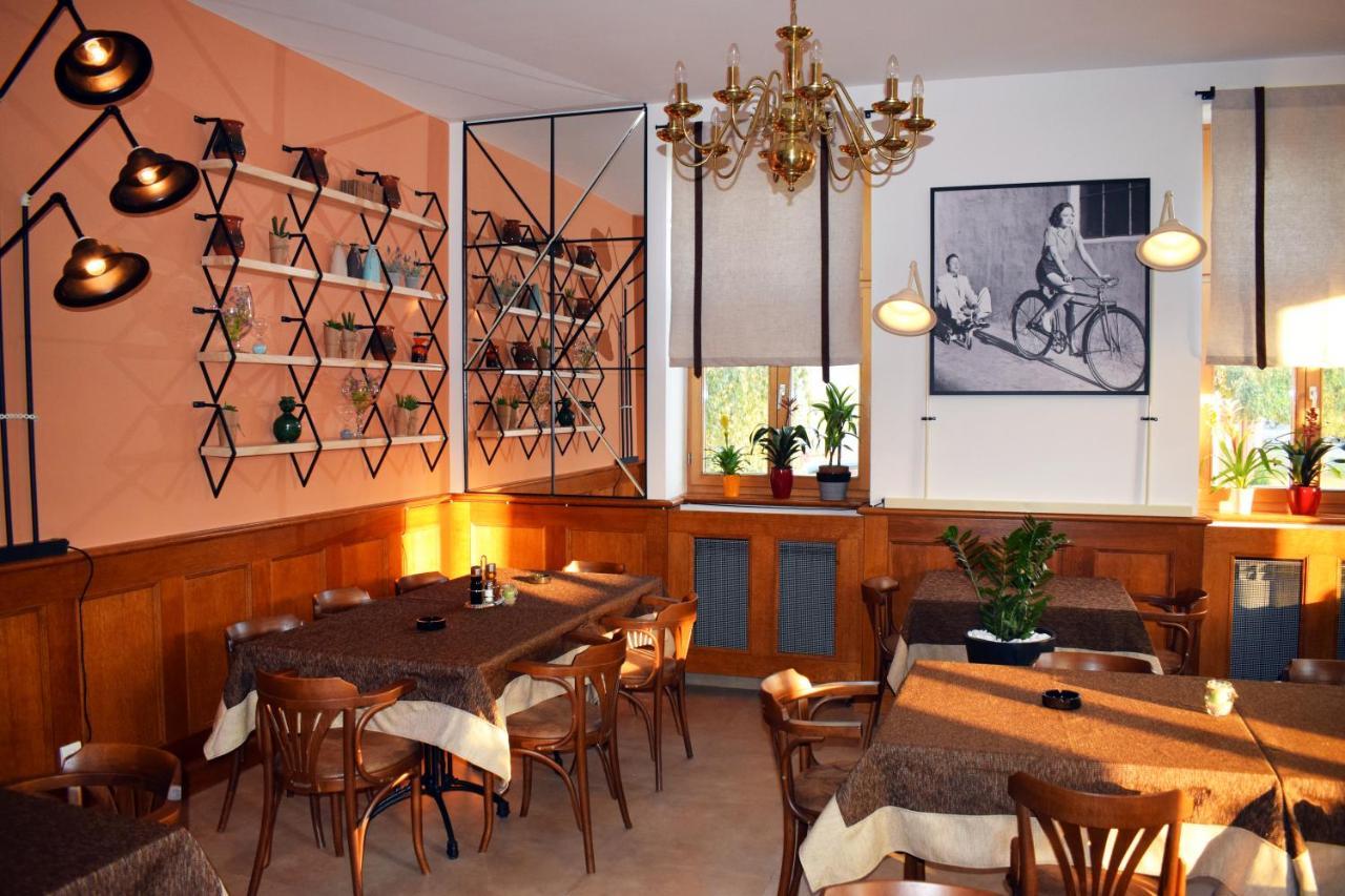 Hunting House Ξενοδοχείο Turija Εξωτερικό φωτογραφία
